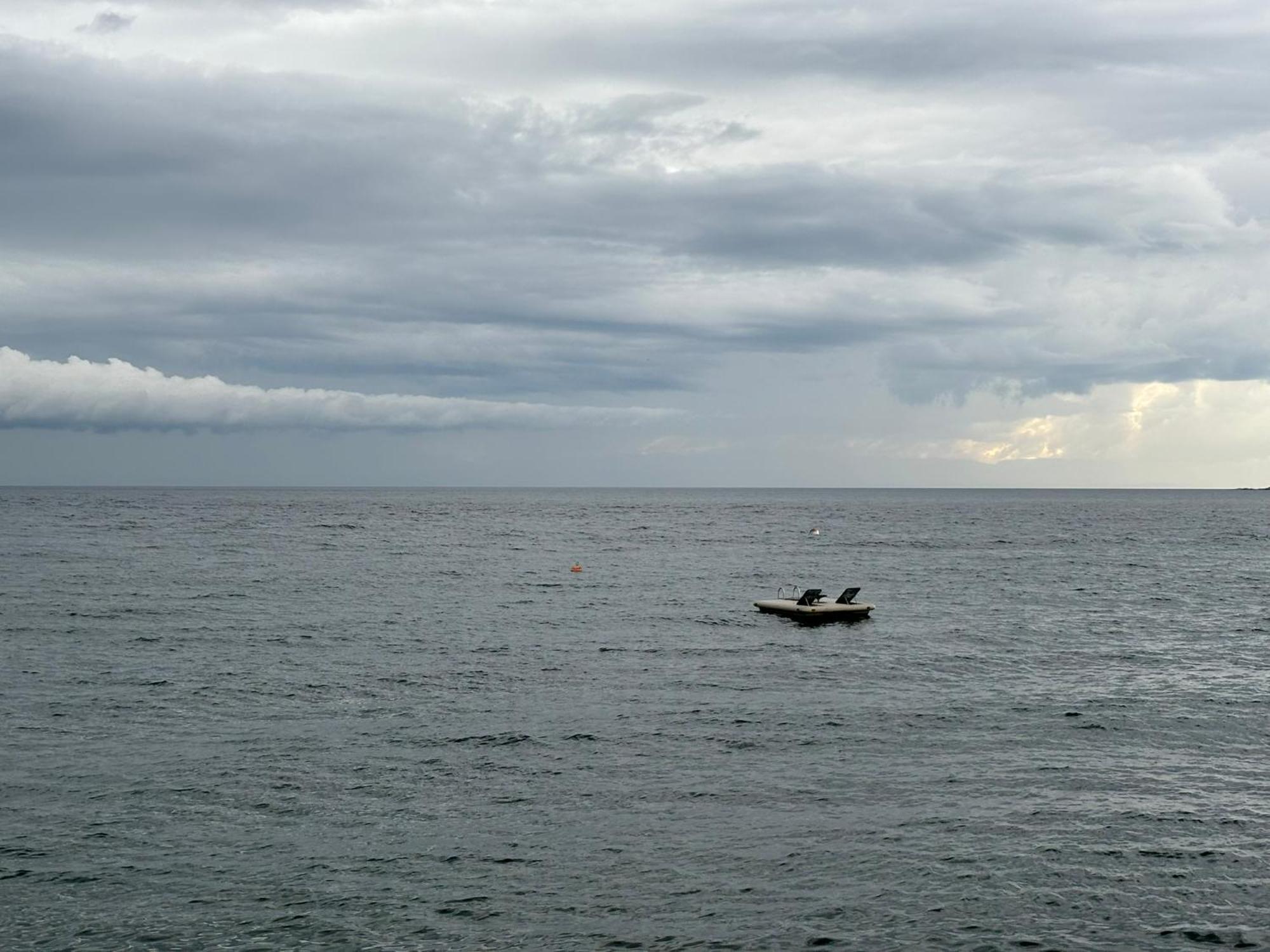 Hideaway Sea To Sky Loft Homestay *