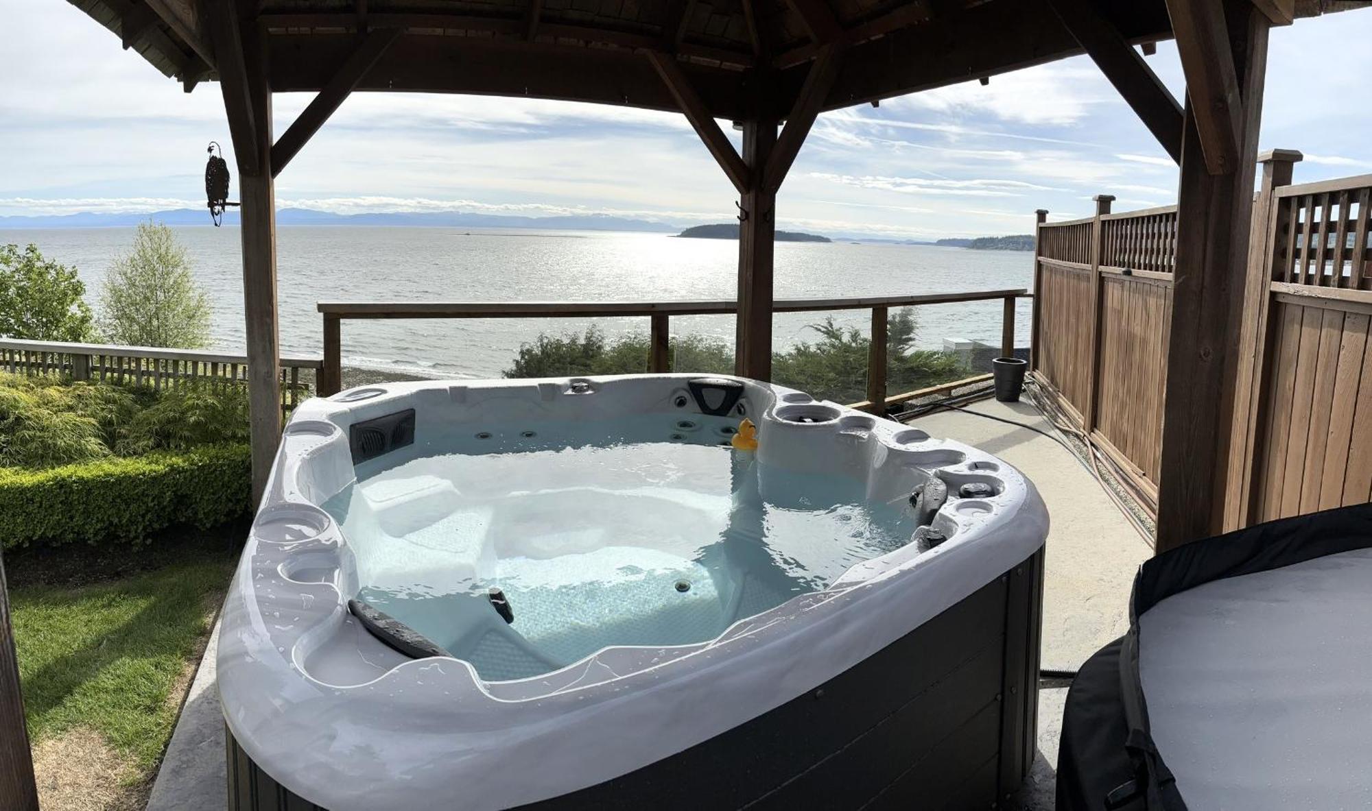 Homestay Hideaway Sea To Sky Loft *