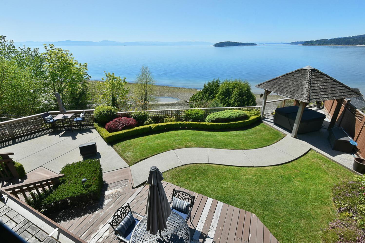 Hideaway Sea To Sky Loft *